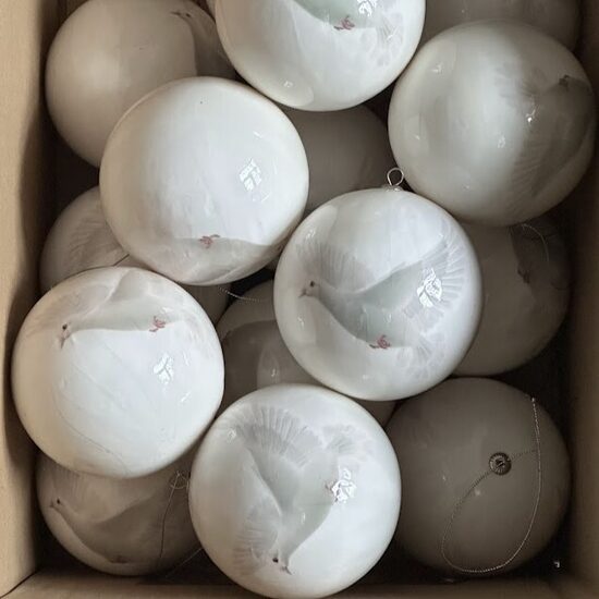 Egles rotājumi | dūja