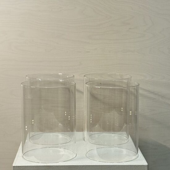 Stikla cilindrs bez pamata