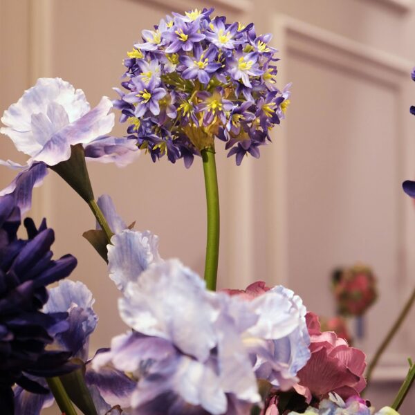 Сезонная цветочная композиция