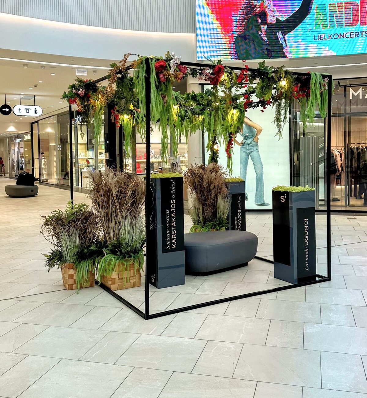 Spice Līgo and Jāņi decorations