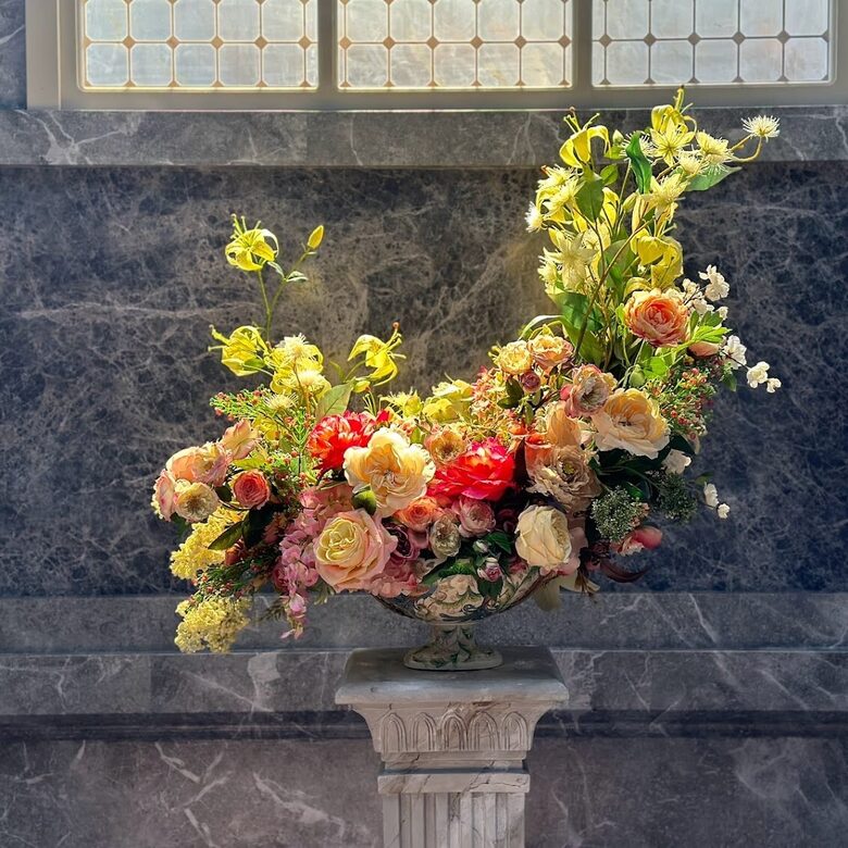 Artificial flower arrangement created for the filming of the series SISI in Riga.